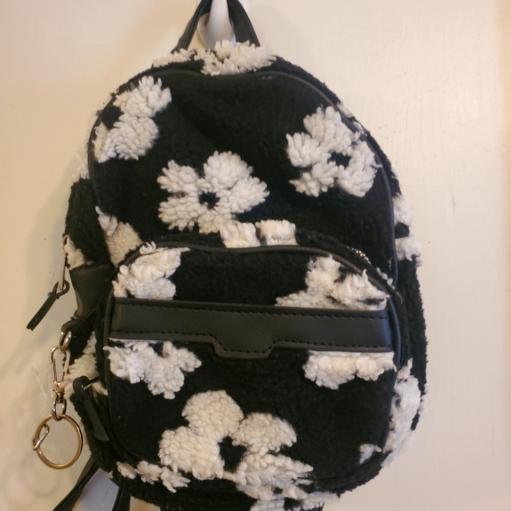 Mini fleece flower backpack